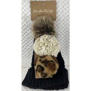 New Women's Pick Your Pom Beanie with 3 interchangeable Poms Leopard White Furry